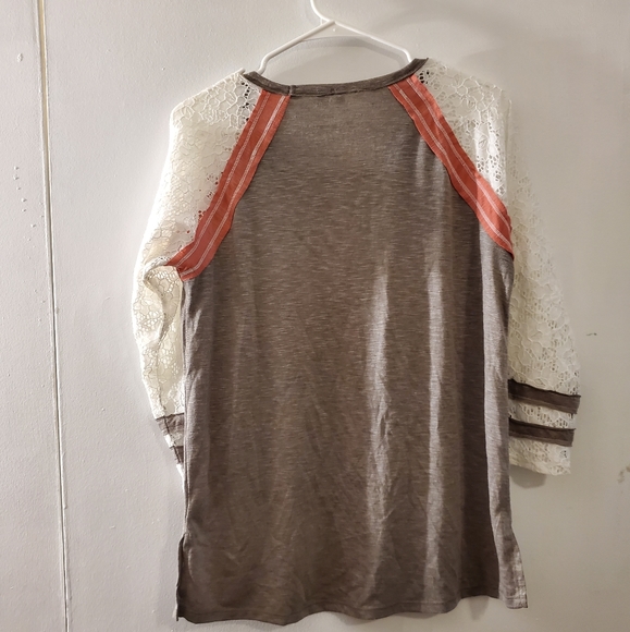 🔥SALE🔥 Active Womens Gray Multi."Relax" Longsleeve Shirt - Picture 6 of 9